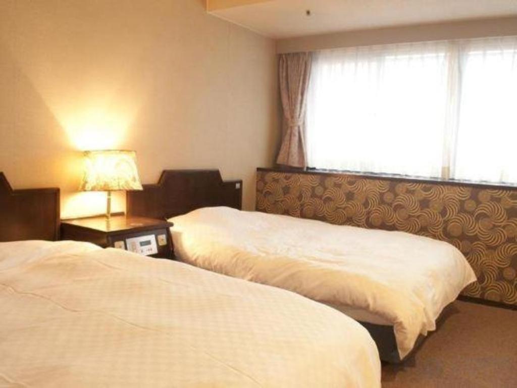 Centrale Hotel Кётанго Экстерьер фото