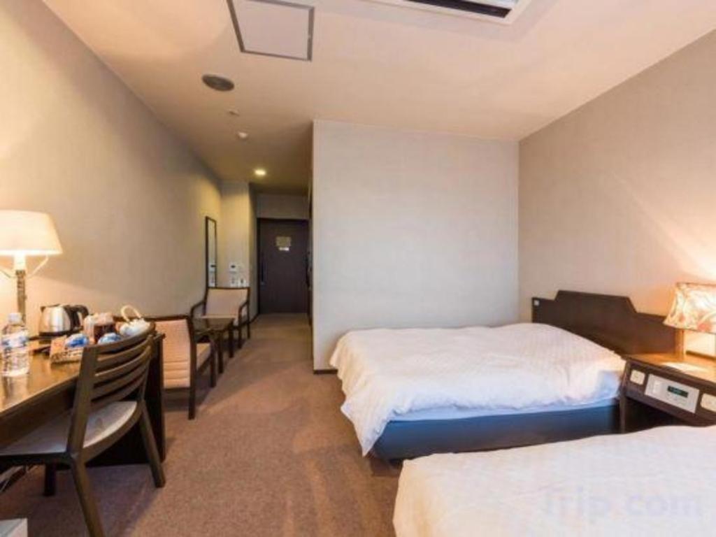 Centrale Hotel Кётанго Экстерьер фото