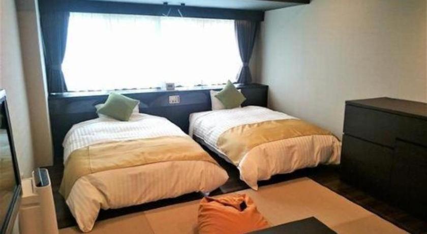 Centrale Hotel Кётанго Экстерьер фото